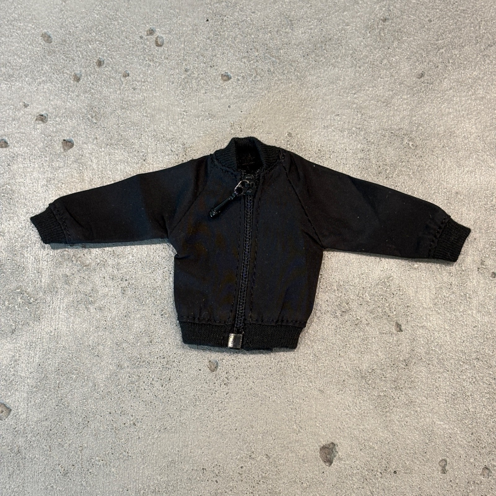 SU-MJK-BK: 1/12 Black zipper Jacket for 6&Prime; slim body