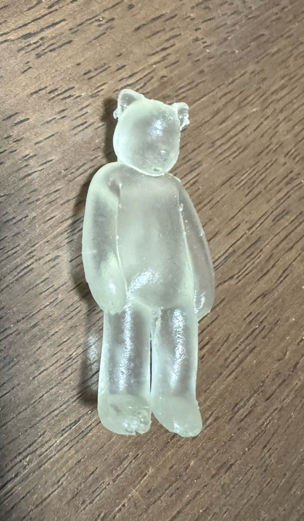 Clear/Frosted VERSION HUNG KEYCHAIN MINI VINYL FIGURE BY LUKE CHUEH MUNKY KING