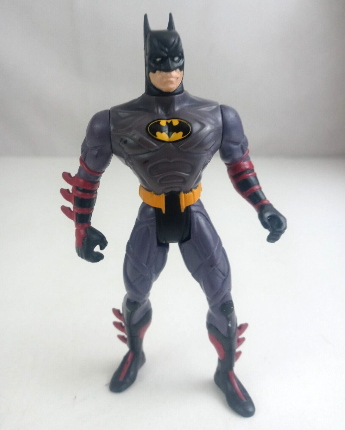 1995 DC Comics Batman Forever Deluxe Attack Wing Batman 4.75&Prime; Action Figure