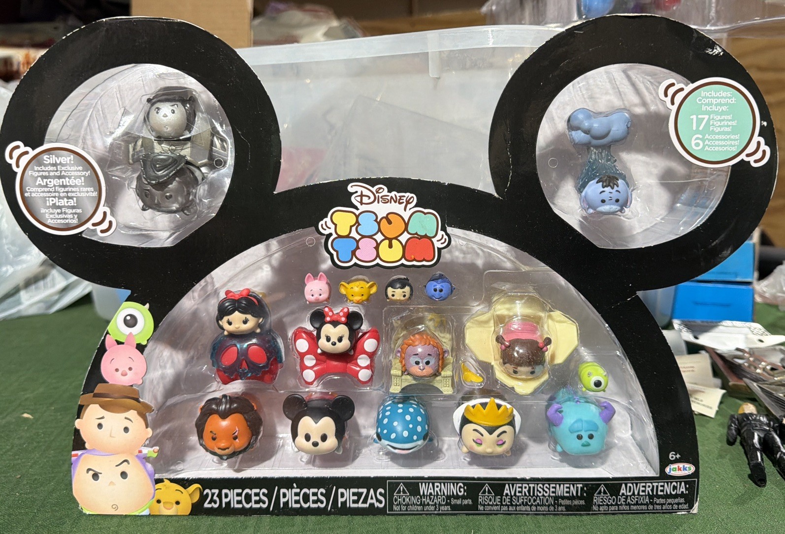 Disney Tsum Tsum 23 Piece Set Exclusive Silver Figures NIP