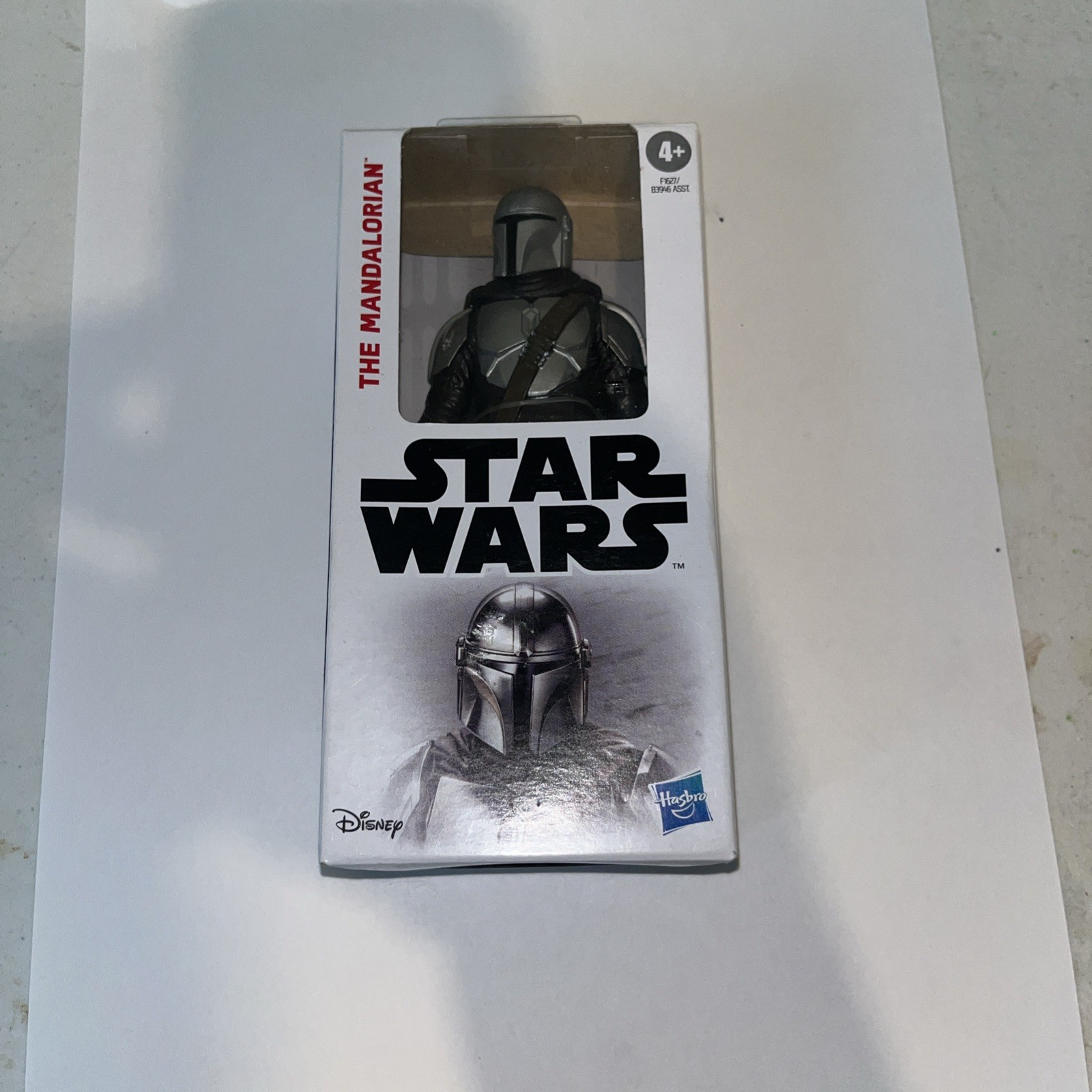 Star Wars E9358 The Mandalorian Action Figure
