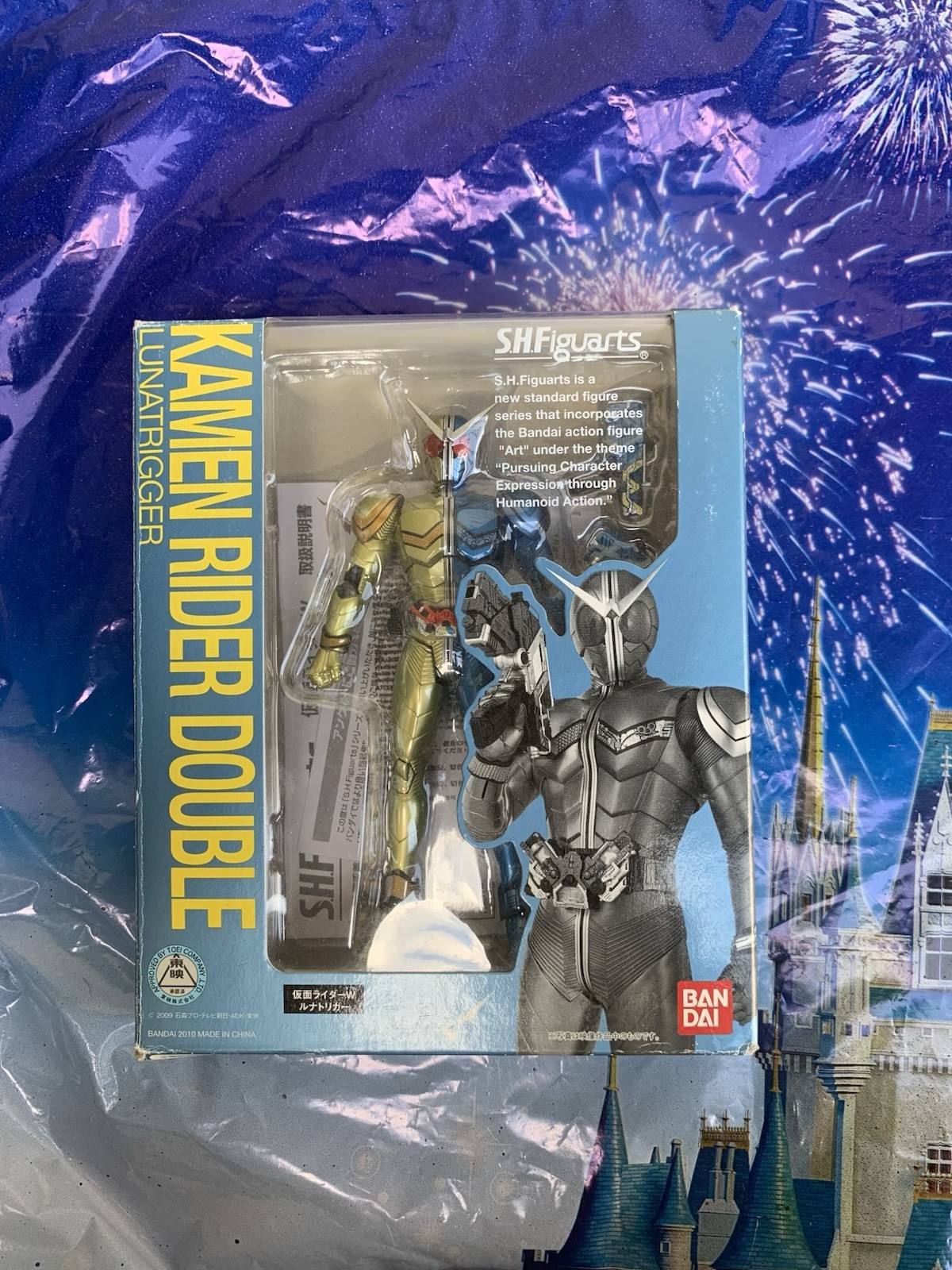 S.H.Figuarts Kamen Rider Luna Trigger Kamen Rider W Double Bandai Action Figure