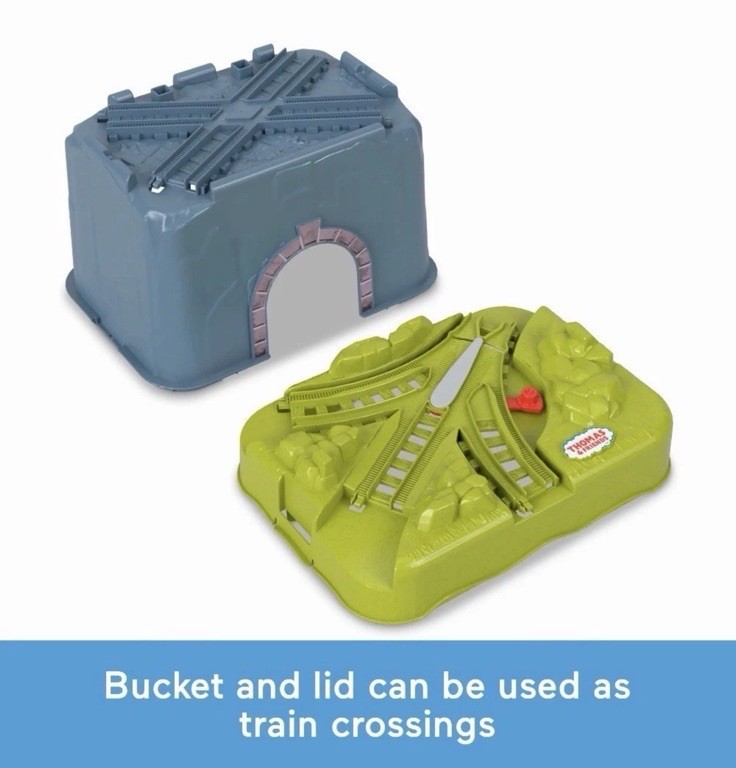Thomas & Friends Toy Train Set 29pcs Percy’s Connect & Build Track Bucket NIB 3+