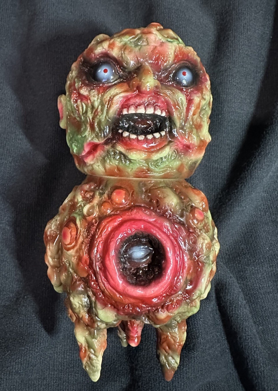 Kaiju Tan Sofubi Dcon 2017 Painted By Violence Toy Zach Taylor Designer Con