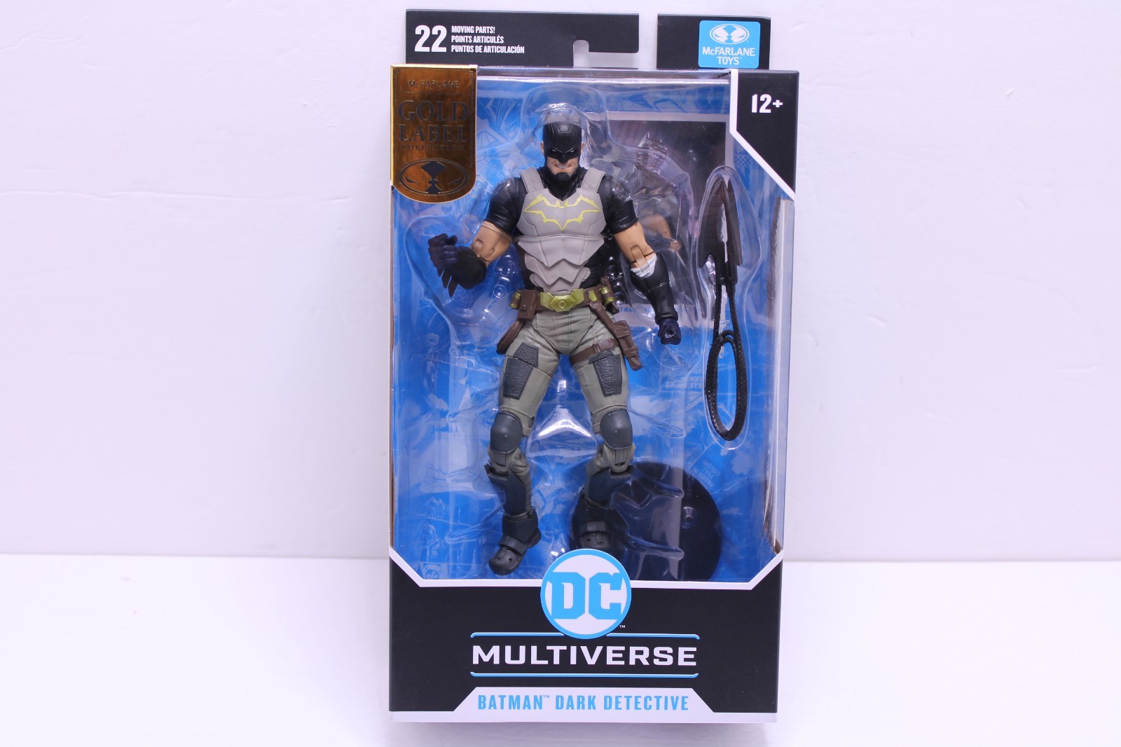 2022 McFarlane Toys DC Multiverse Gold Label Batman Dark Detective 7&Prime; Figure