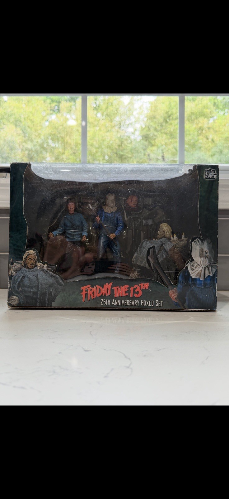 Neca Friday The 13th 25th Anniversary Box Set JASON & PAMELA VOORHEES