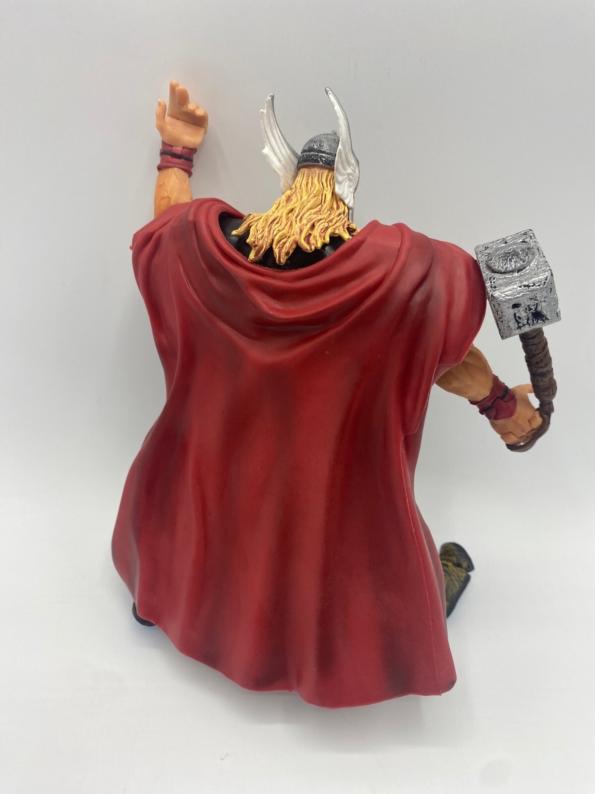 Marvel Thor Figure w/ Display Base & Mighty Thor #39 Comic Book Lot (P)