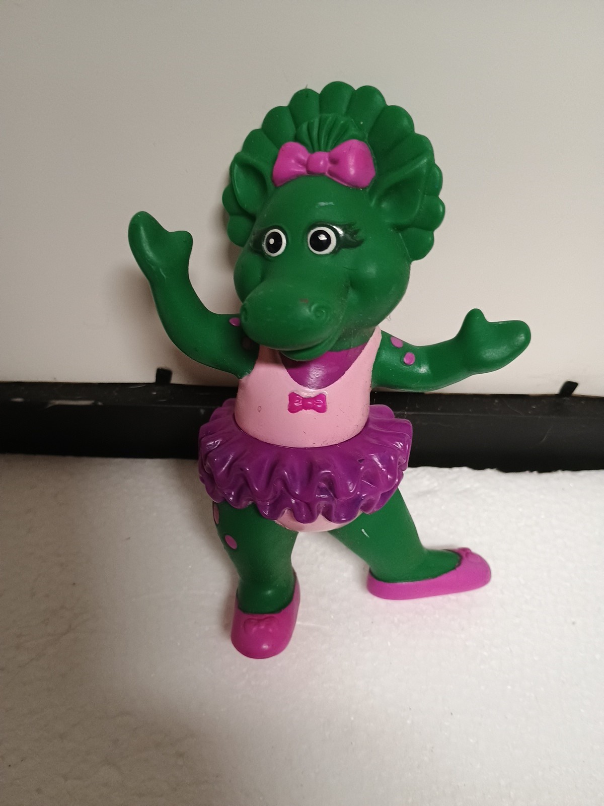 Baby Bop Ballerina 1992 Lyons Group Action Figure Barney the Dinosaur & Friends