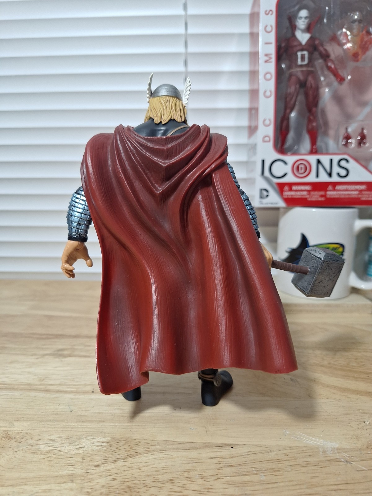 Marvel Legends 7” Thor Action Figure Terrax Wave With Hammer Hasbro 2012