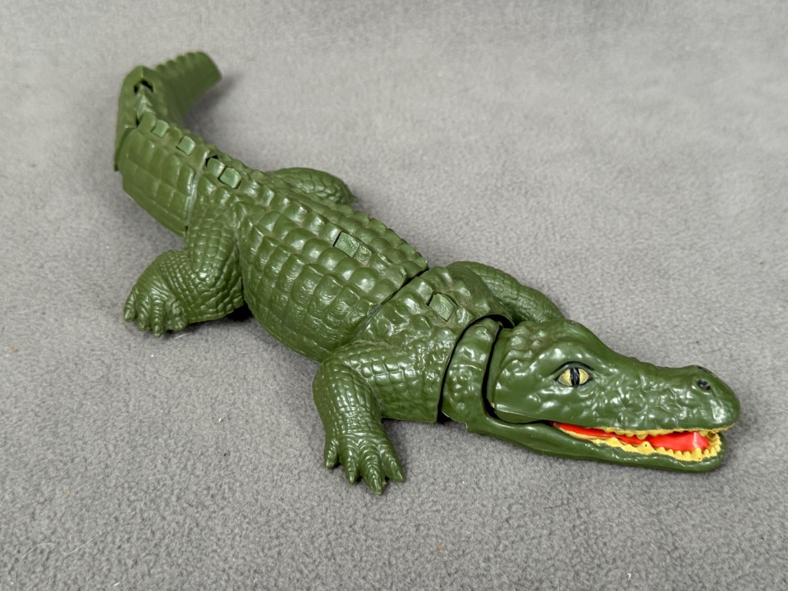VTG 1973 Mattel Big Jim Alligator 12&Prime; Figure – Devil River Trip Set