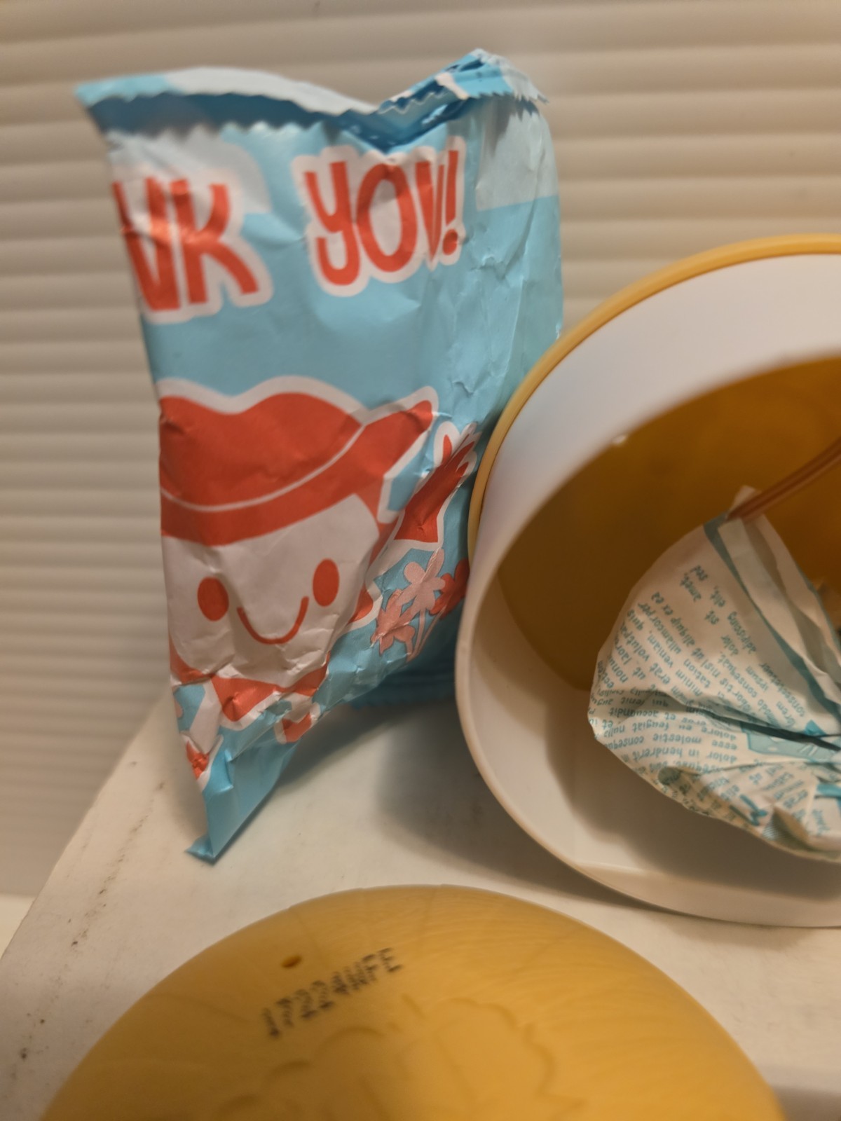 Mini Verse Make It Mini Lifestyle Warbler Birdbath Lot