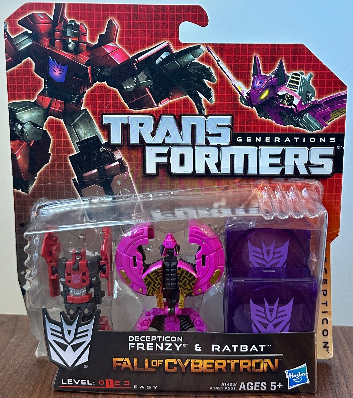 Transformers Generations Fall of Cybertron Ratbat and Decepticon Frenzy Set New