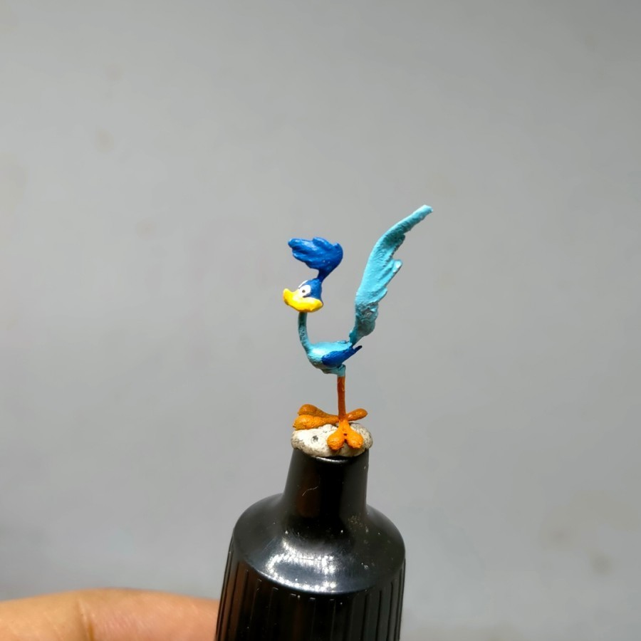 New Miniature Figure Bird Runner Scale HO 1:87 1:64 NO PREISER