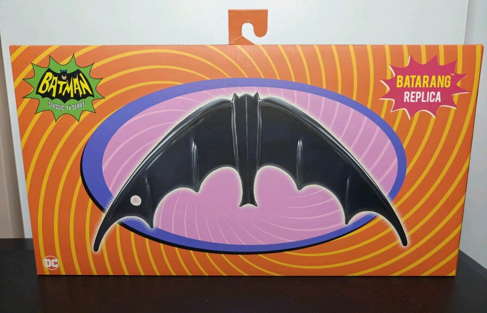 NEW Batman (1966 Classic TV Show Series) Batarang Replica NECA – DC Warner Bros