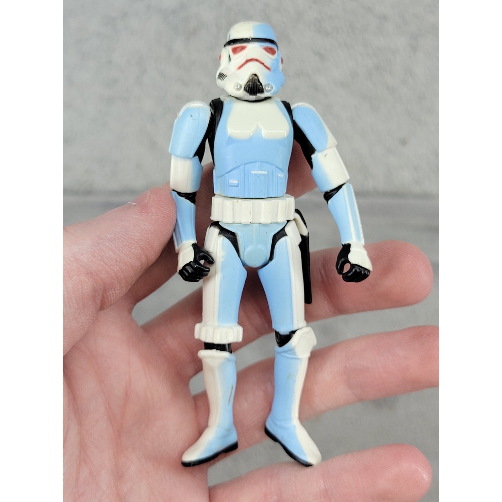 Hasbro Star Wars Power of the Jedi Stormtrooper Blue Tint 4 in Action Figure