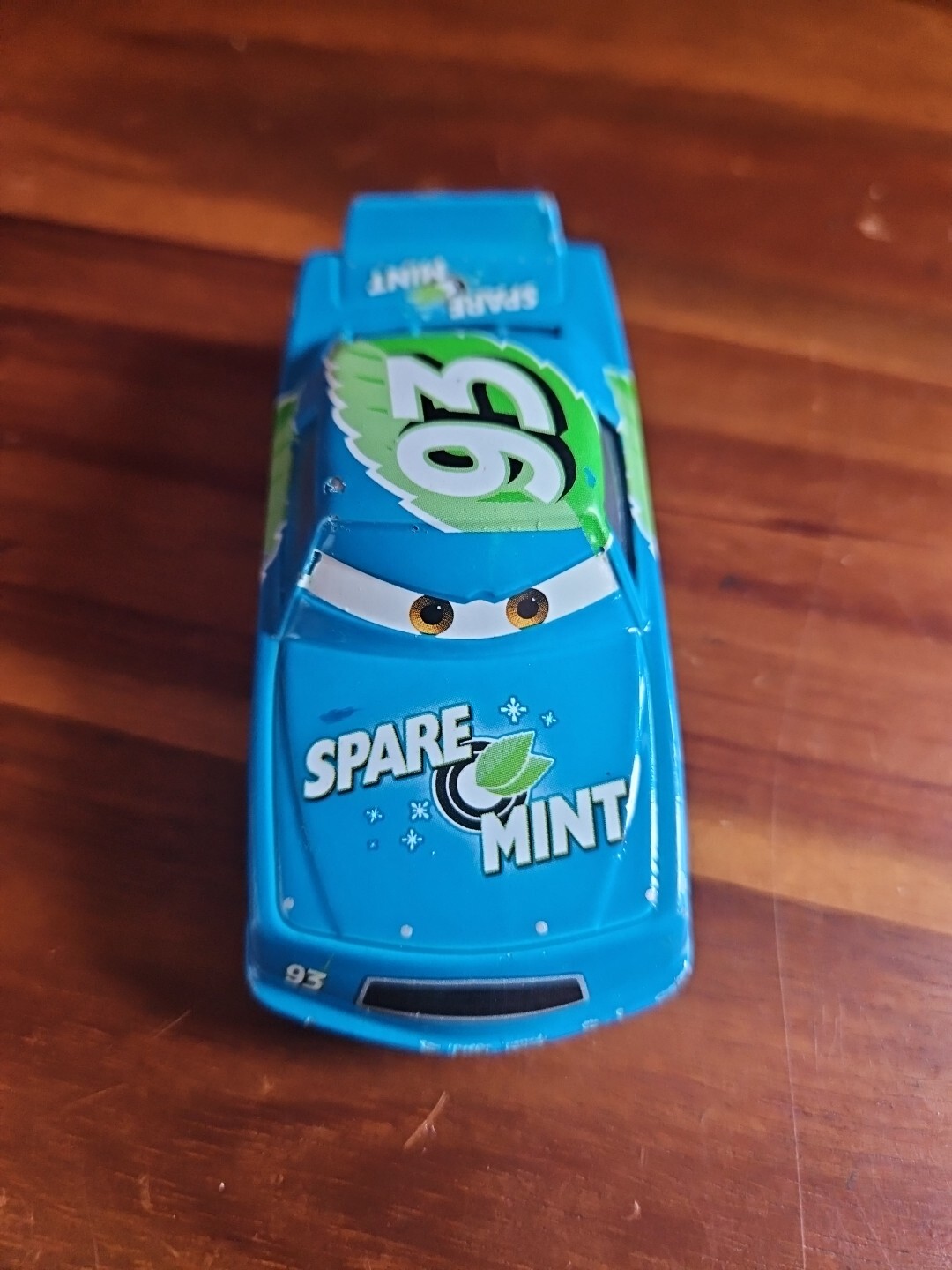 DISNEY PIXAR WORLD OF CARS SPARE O MINT NO. 93 PISTON CUP DIE-CAST Rubber Tires