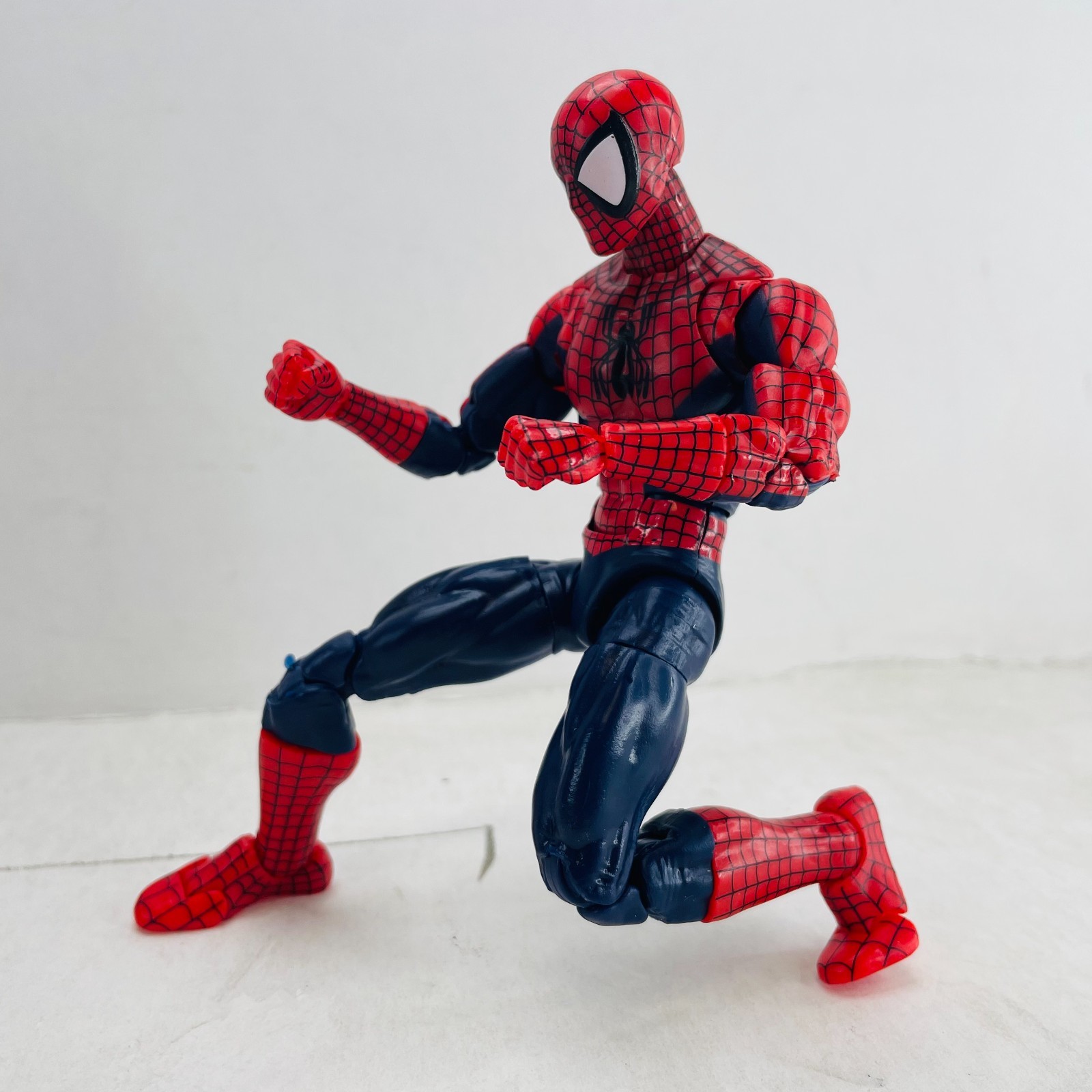 Marvel Legends Spider-Man Maximum Series w/Spider Web 5.5&Prime; Action Figure Toy