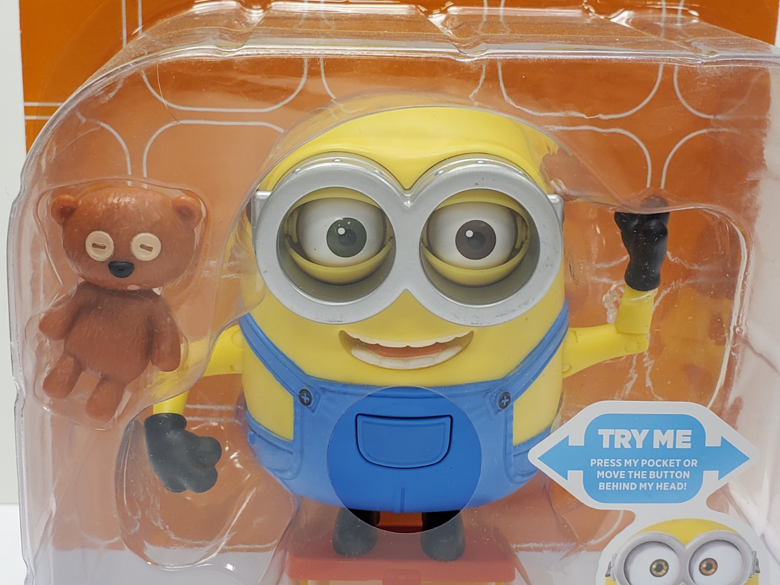 Minions Posable Deluxe Action Figure Bob With Teddy Bear & Moving Mouth