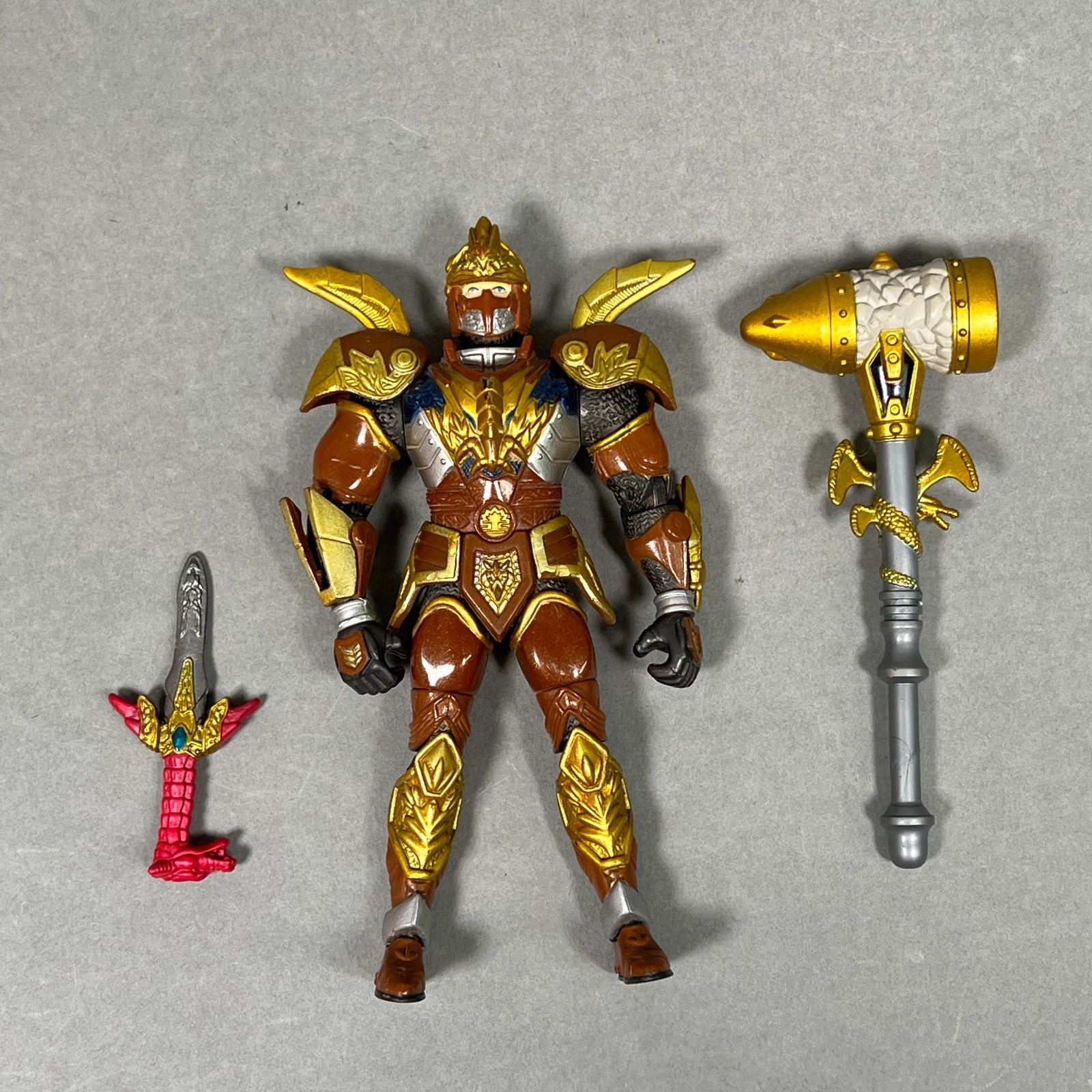 1998 Bandai Mystic Knights of Tir Na Nog GARRETT Action Figure + Hammer + Dagger