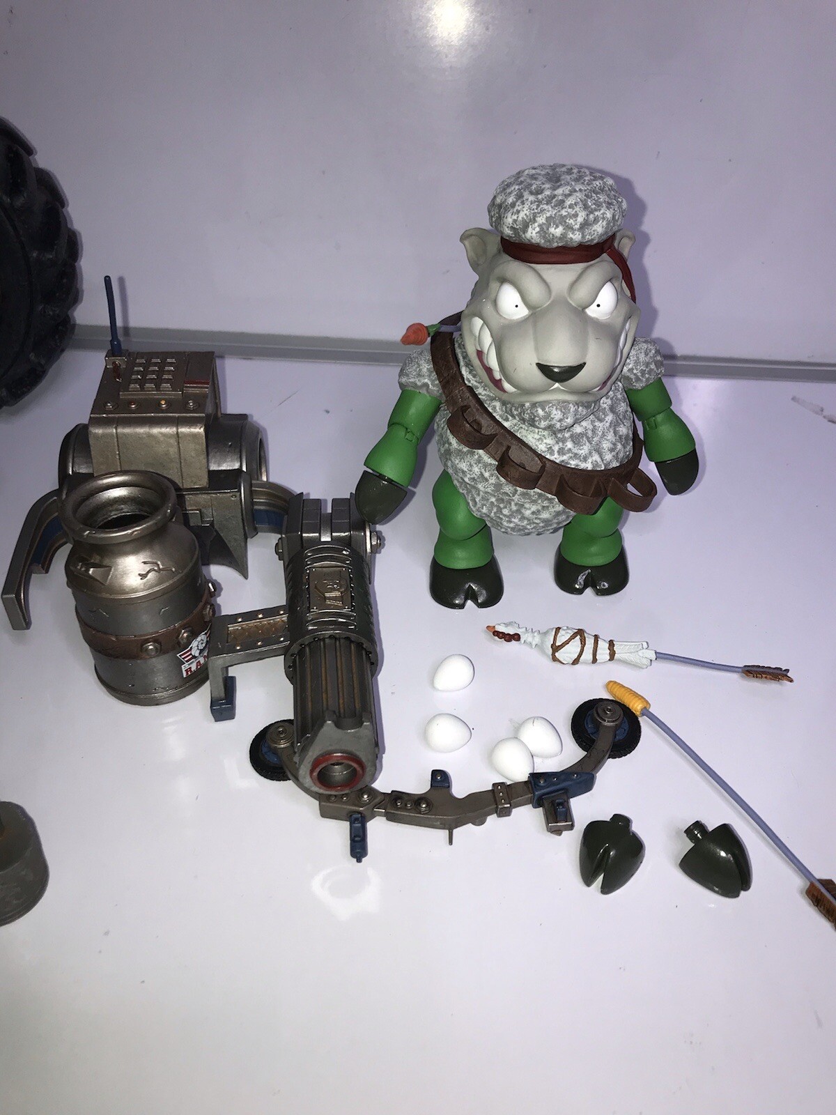 Barnyard Commandos set of 4 loose side of bacon , legger mutton, hy ondahog,