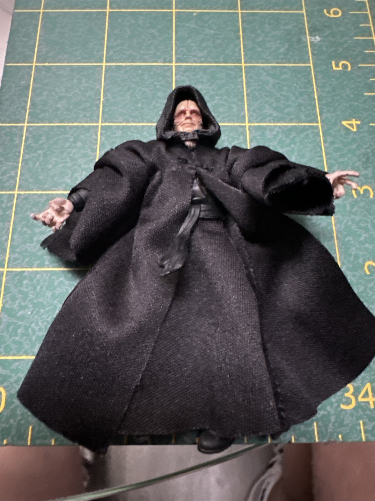 Star Wars VINTAGE COLLECTION EMPERORS THRONE Room Variant Smiling Face Figure