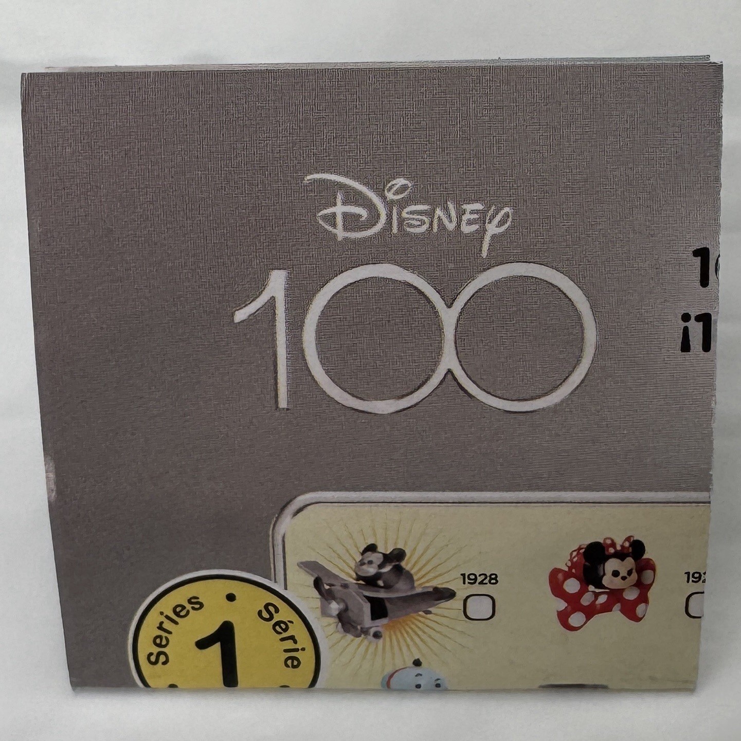 Tsum Tsum Vinyl Disney 100 Series 1-5 Mystery Pack Collector’s Guide / Checklist