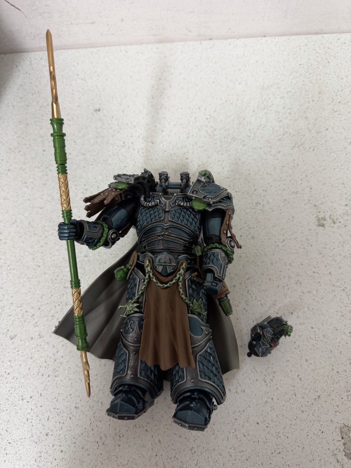 JOYTOY JT01086 1/18 Alpha Legion Alpharius Primarch of the XXth Leigon BROKEN