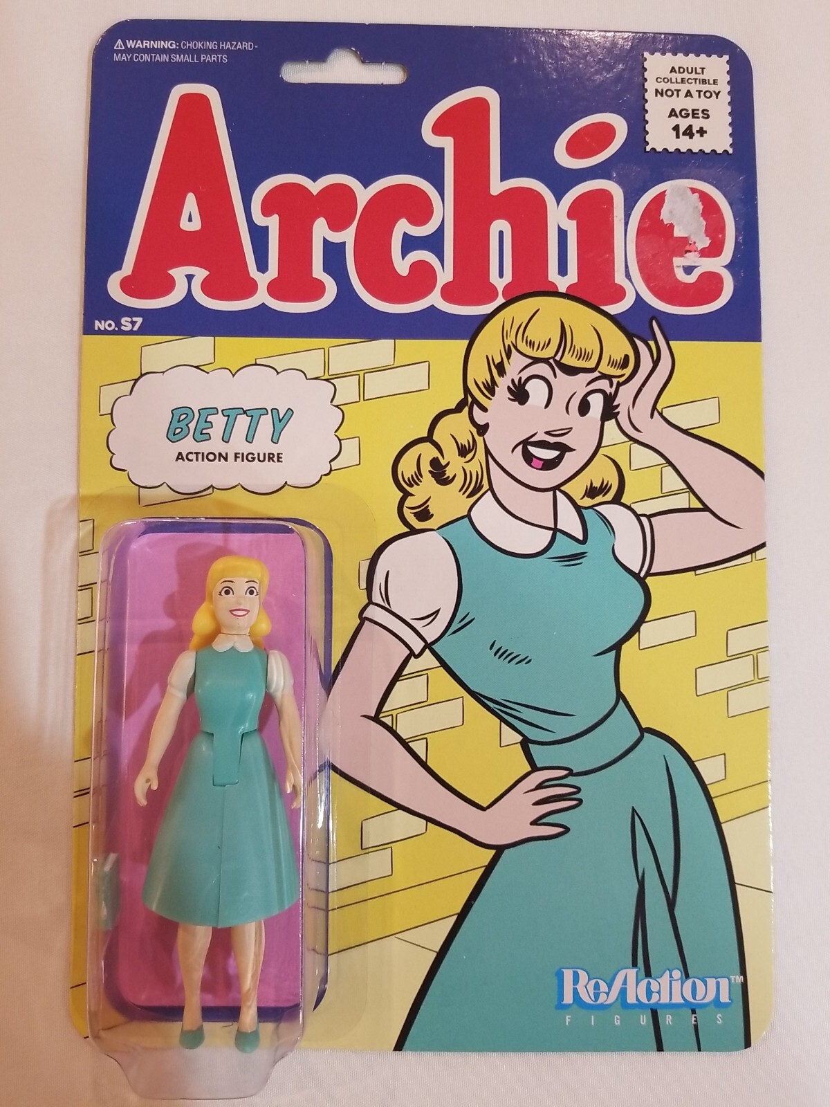 NOC NIB Betty FROM Archie Super 7 S7 3.75&Prime; ReAction Action Figure New AGES 14+