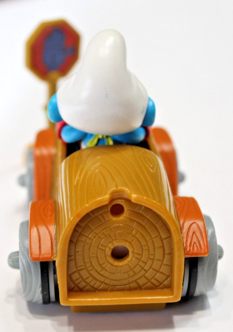 Smurfs Poseable Figure & Car Pull Back Vehicle Smurf Convertible with Stop Sign