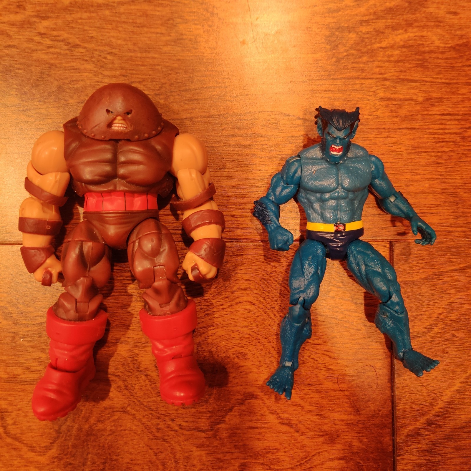 MARVEL UNIVERSE 3.75 Juggernaut and Beast Action Figures Loose