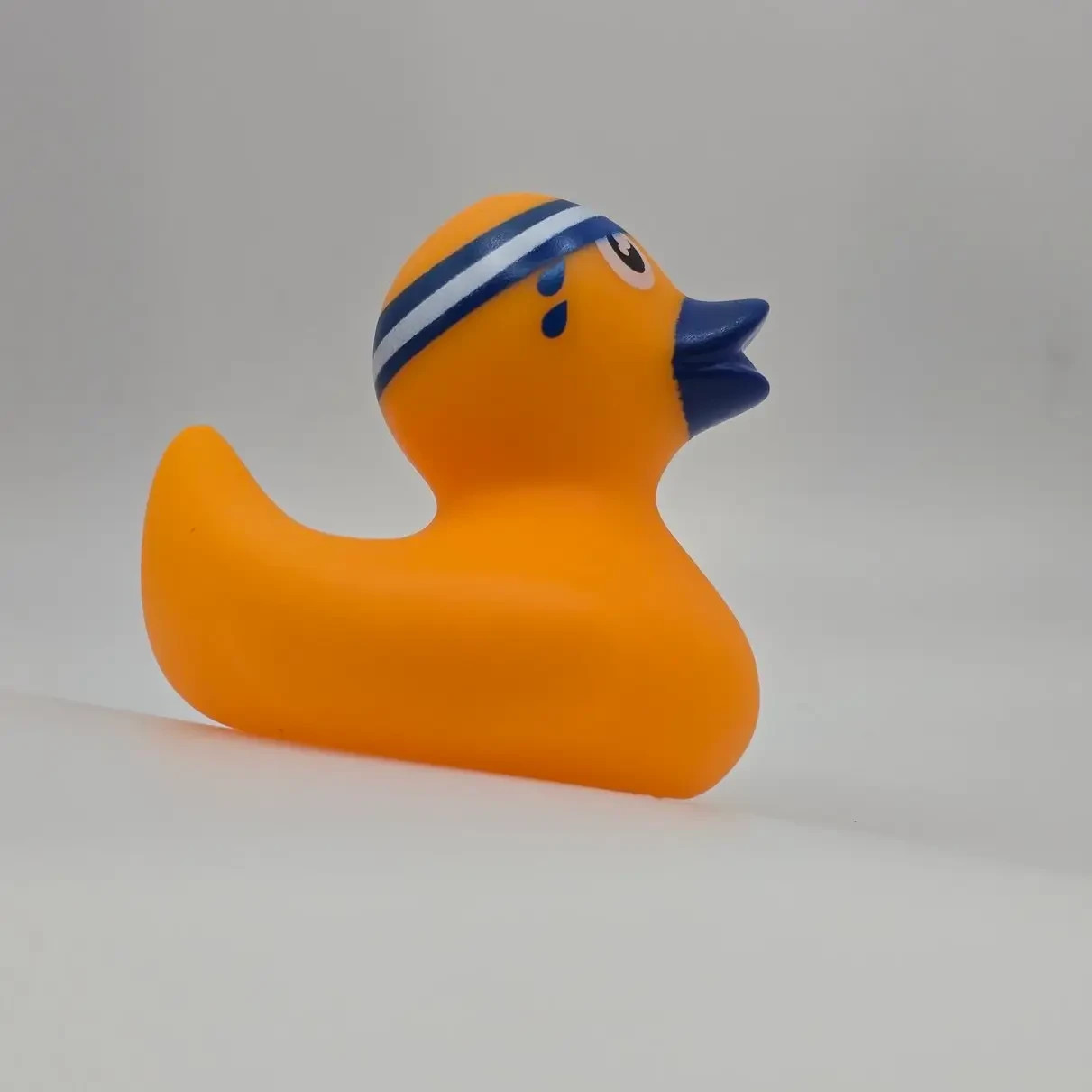 Runner Running Rubber Duckie – 2in – Jeep Ducks – FAST US Shipper