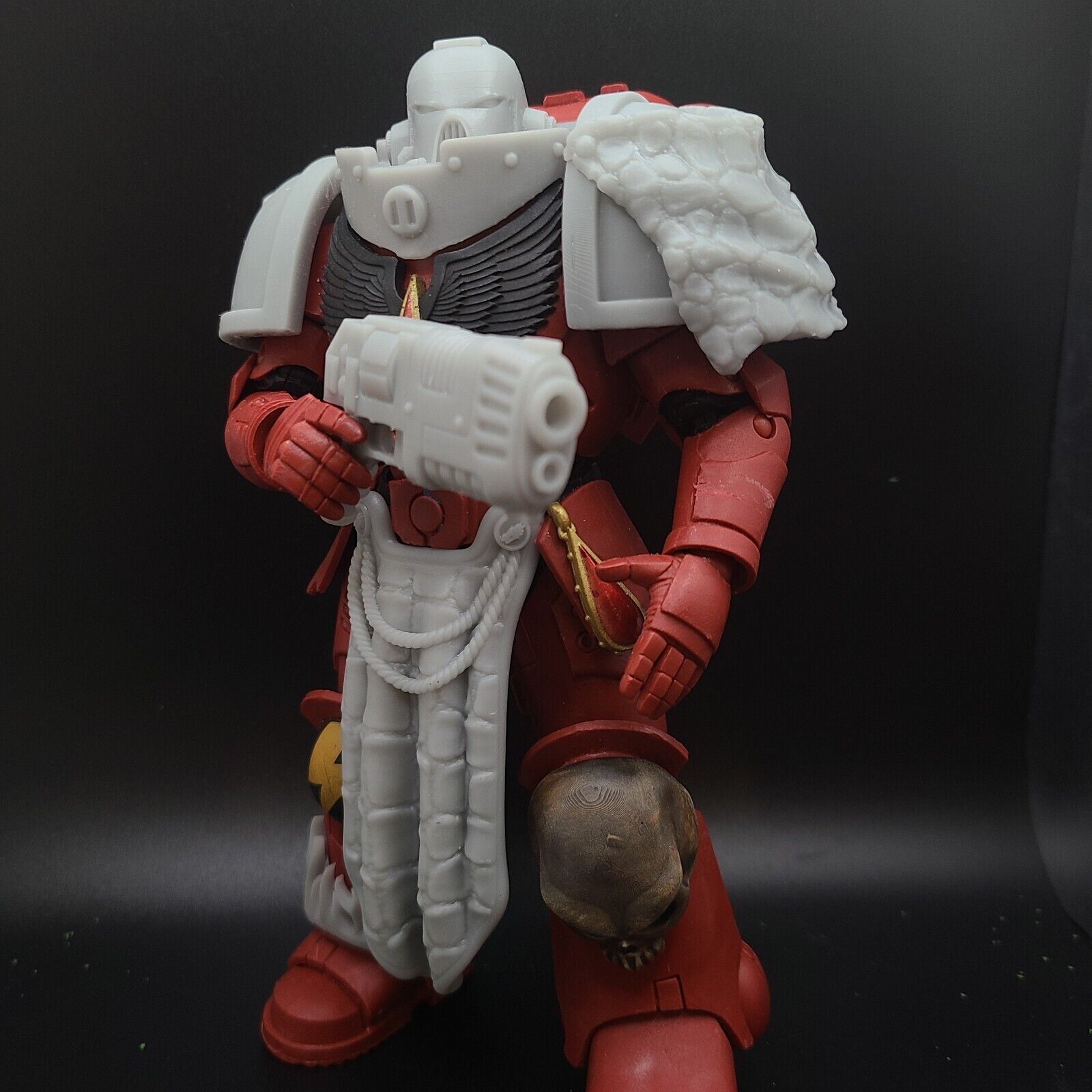 Salamanders Space Marine Legion McFarlane 40K Compatible Weapons Armor Dragons