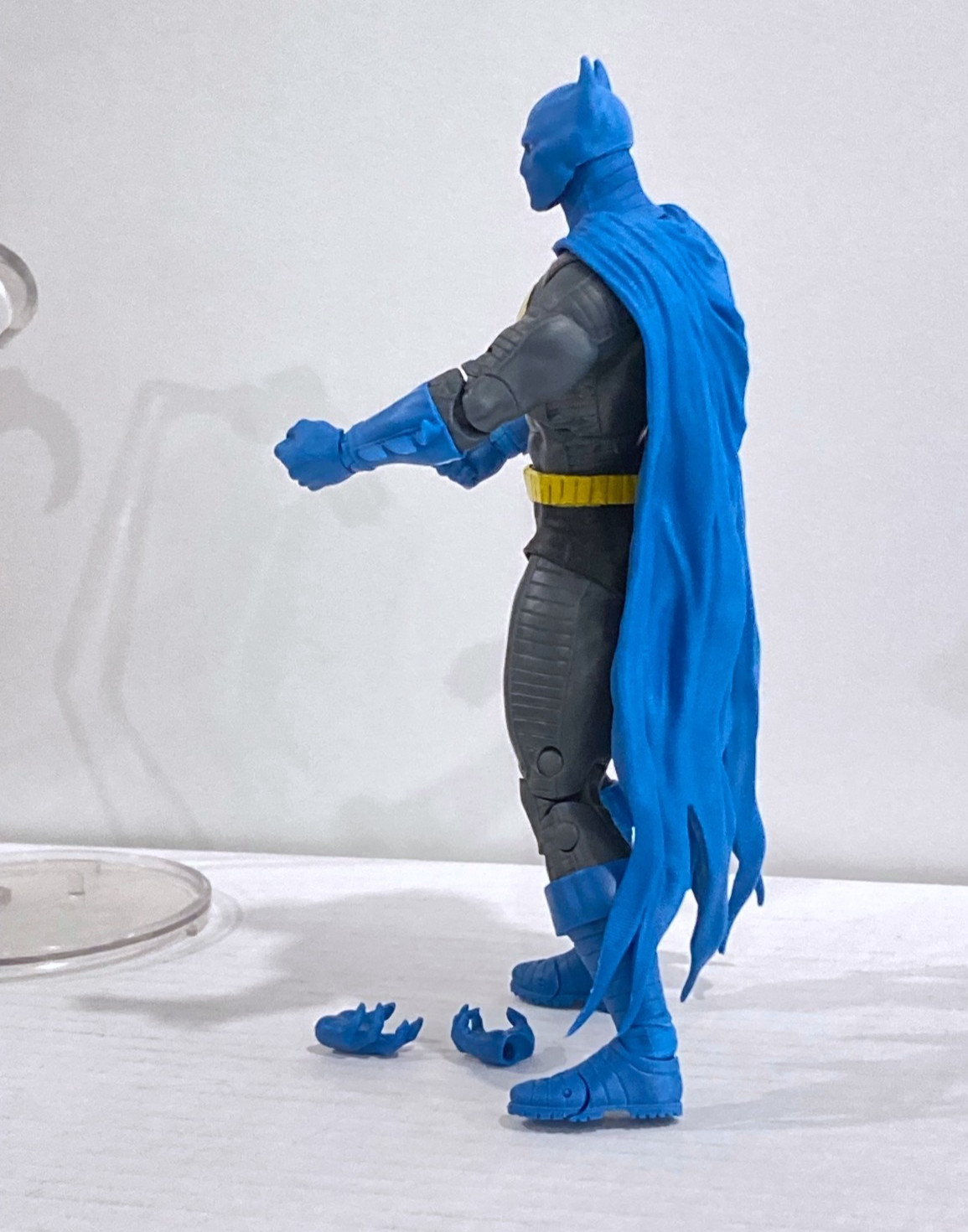 McFarlane DC Multiverse Batman Knightfall 7&Prime; Action Figure Extra Hands and Stand