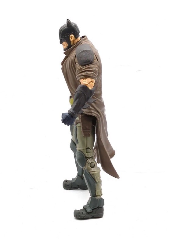 McFarlane DC Multiverse Batman Dark Detective 7&Prime; Action Figure – New