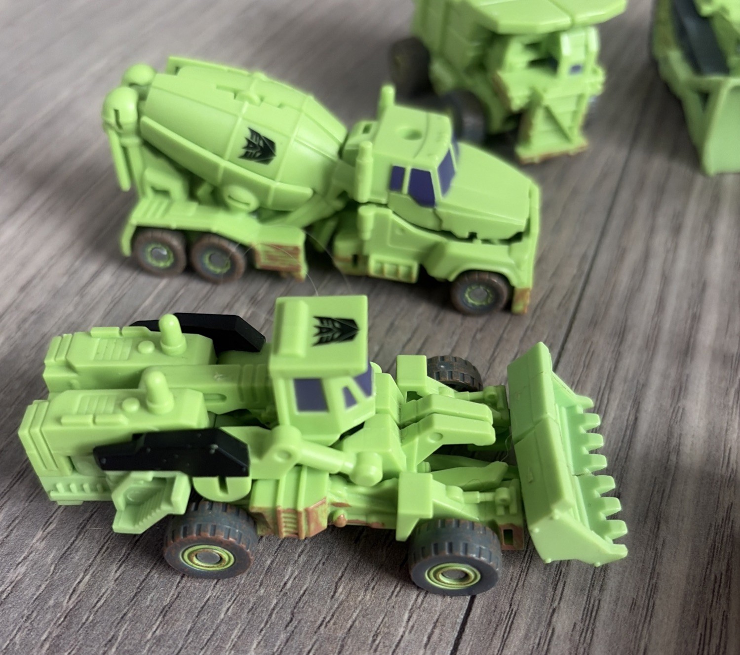 Transformers Legends ROTF Constructicons Devastator Green G1 Color **READ**