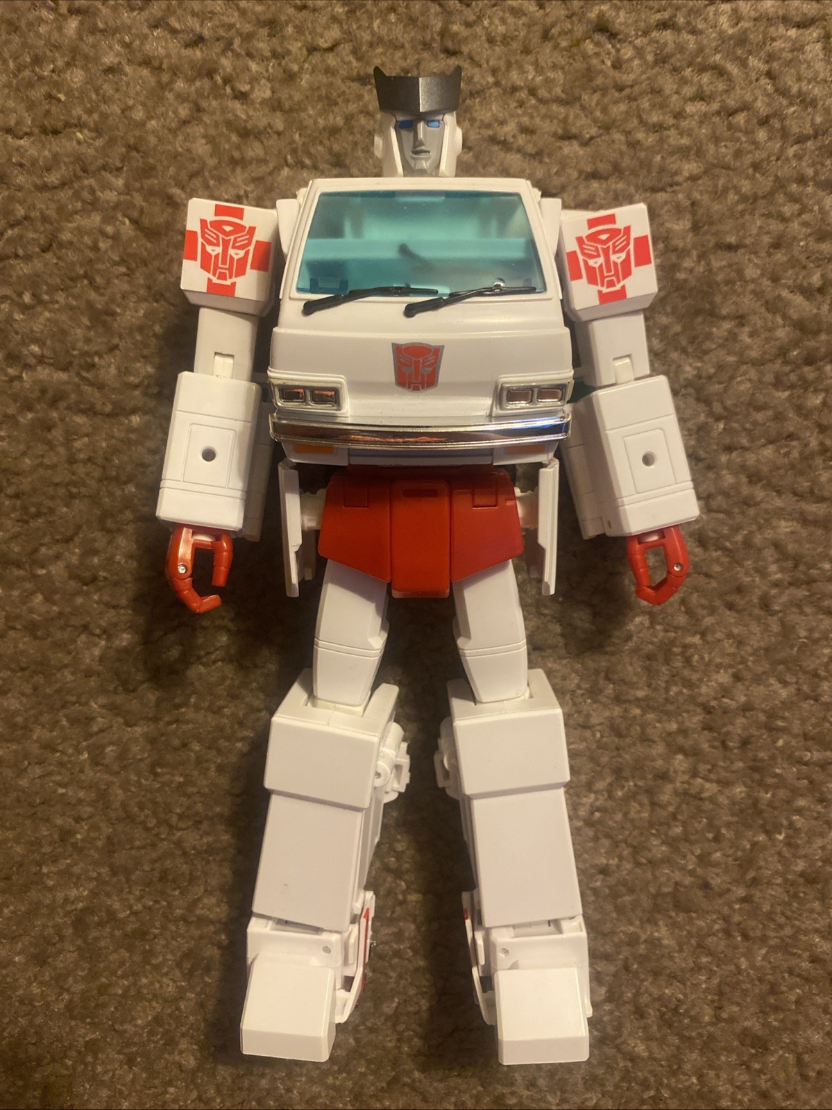 Transformers Masterpiece MP-30 Ratchet KO Version