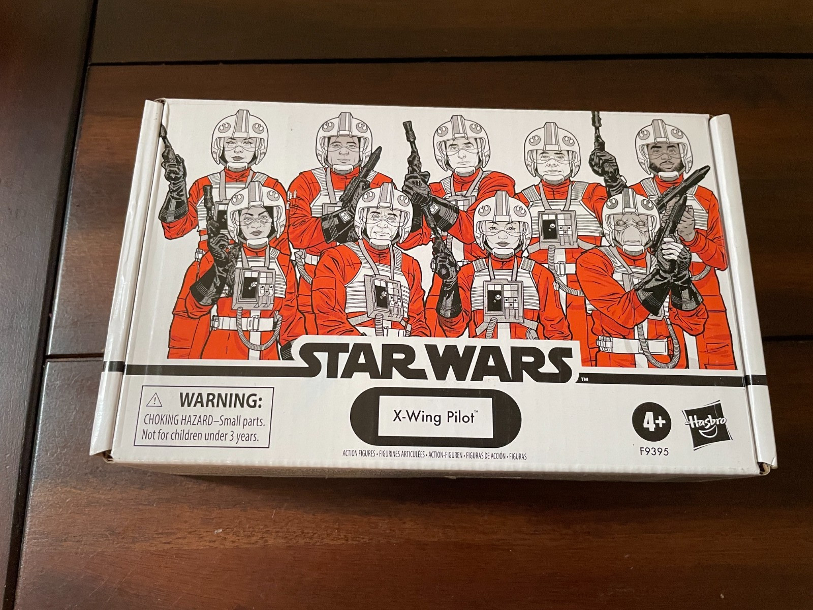 STAR WARS Vintage Collection AHSOKA X-WING PILOT 4-PACK 3.75&Prime; Action Figures
