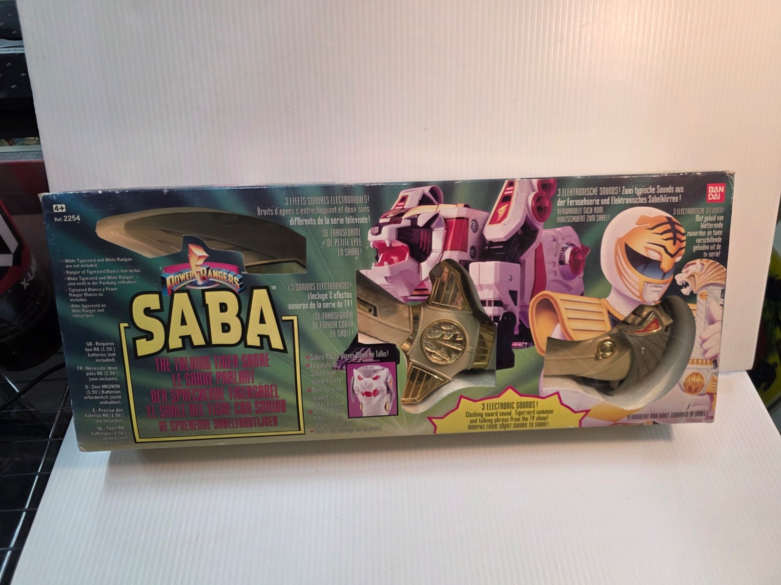 Bandai Mighty Morphin Power Rangers 1994 SABA The Talking Tiger Saber Figure