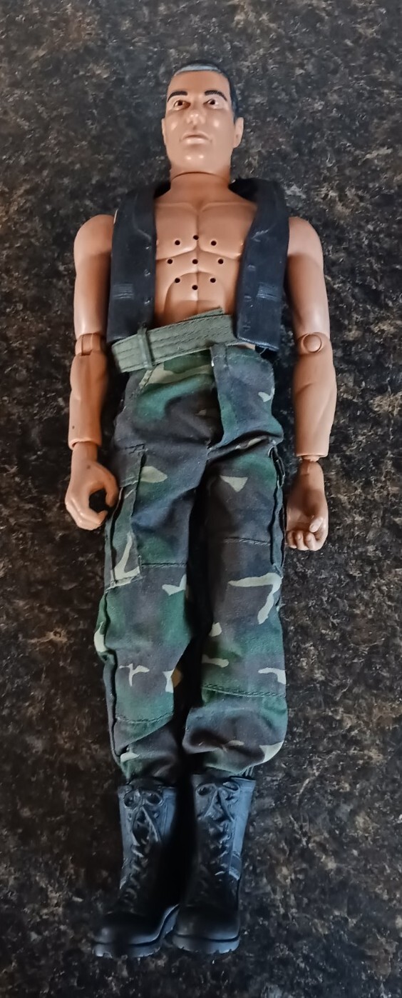 Interactive Soldier 21st Century Toys Inc. 11.5 Inch Action Figure