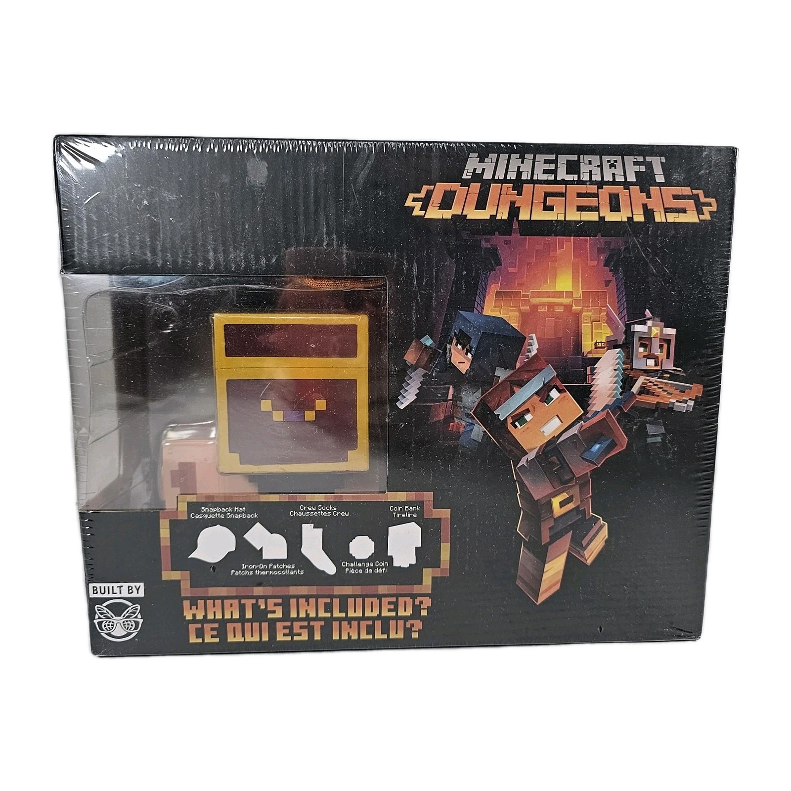 Culturefly Minecraft Dungeon Collectors Box Hat, Patches, Coin Bank, Socks NIB