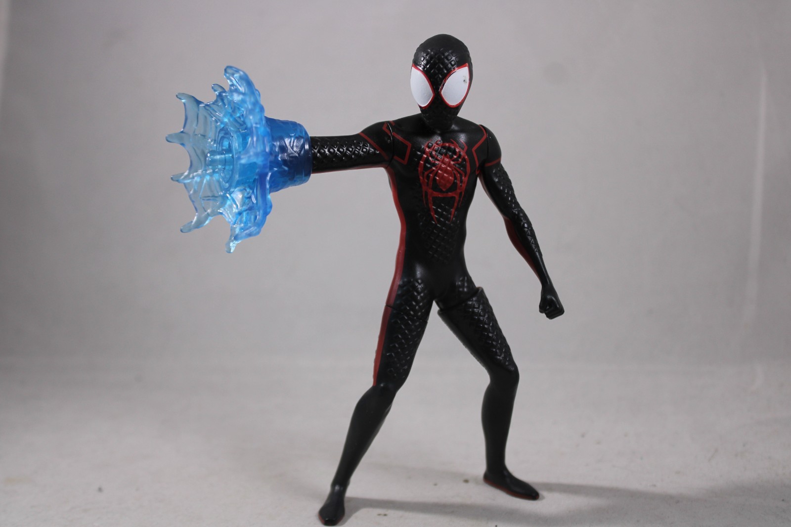 Marvel Spiderman Across the Spiderverse MILES MORALES Hasbro Web Spinnin