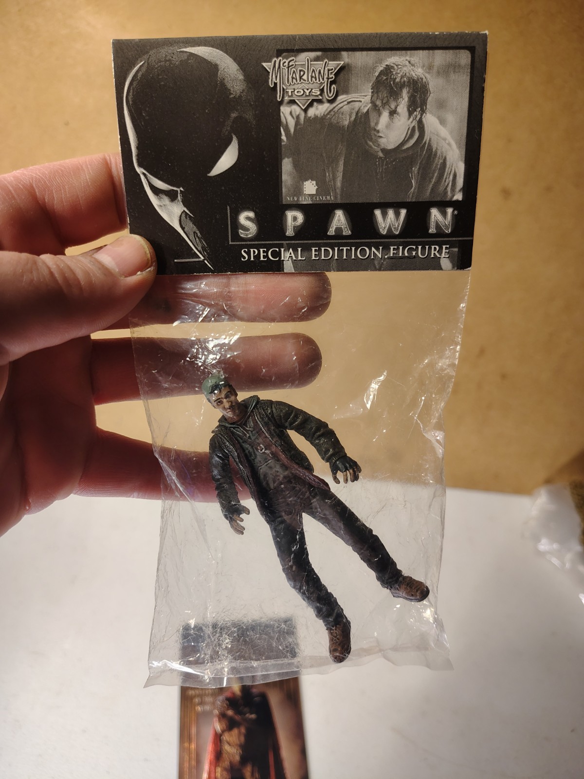 Todd McFarlane Spawn Special Edition Figure Todd The Bum NOS and promo Card