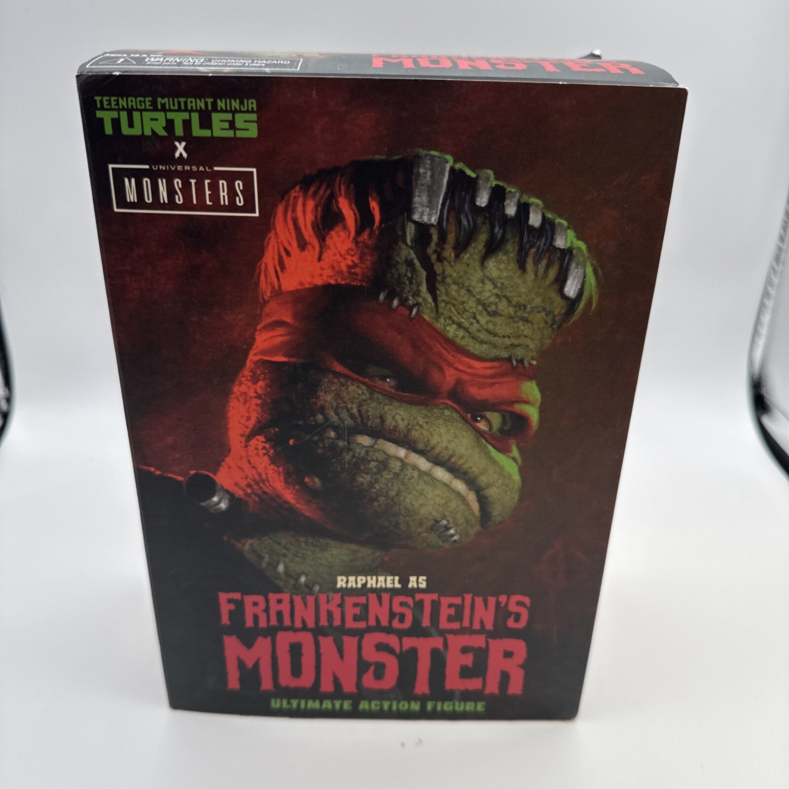 NECA 54188 Action Figure – Green/Gray
