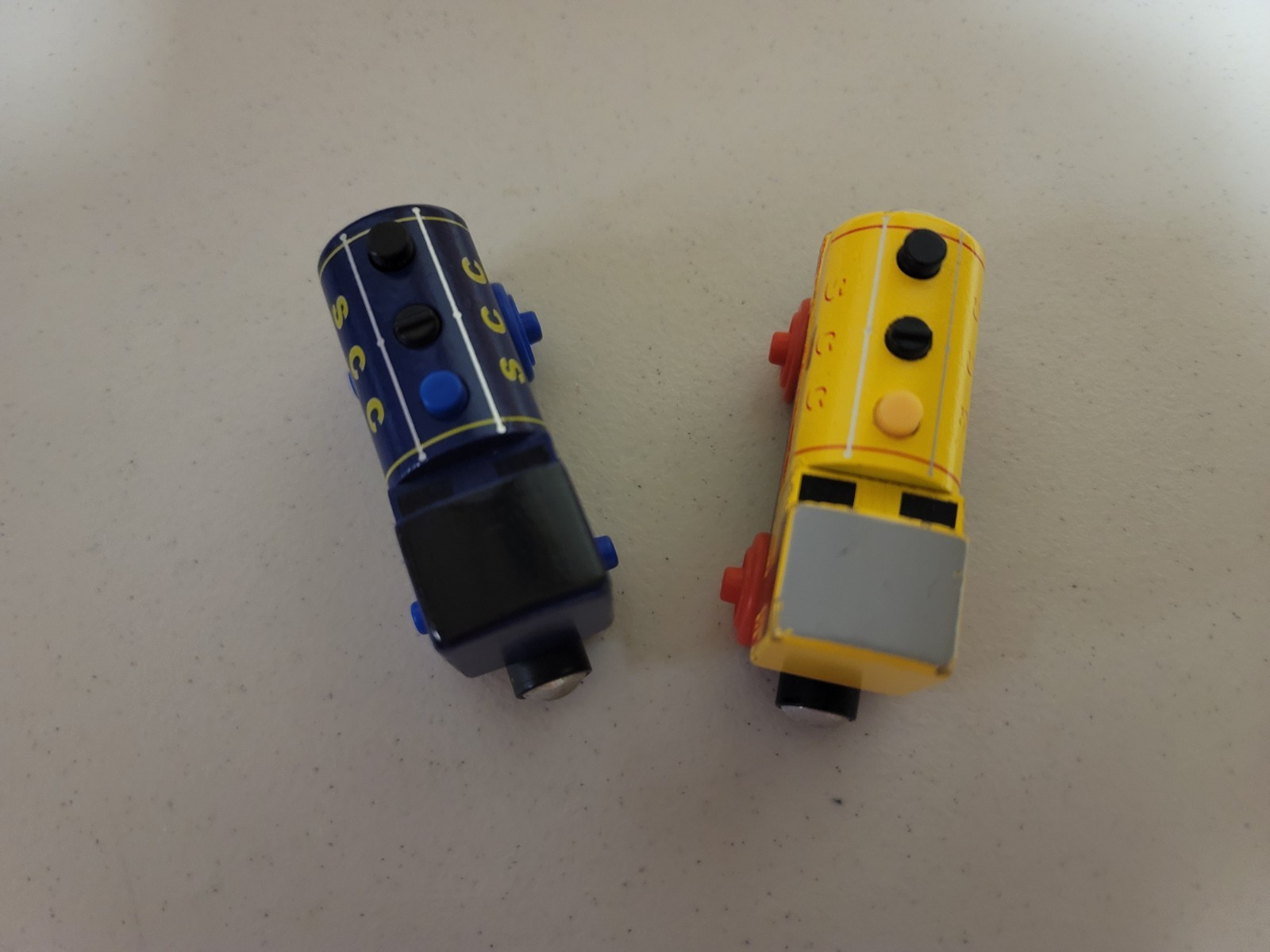 Thomas Wooden Railway Bill & Ben Twin Trains Fisher Price Very Good Condition