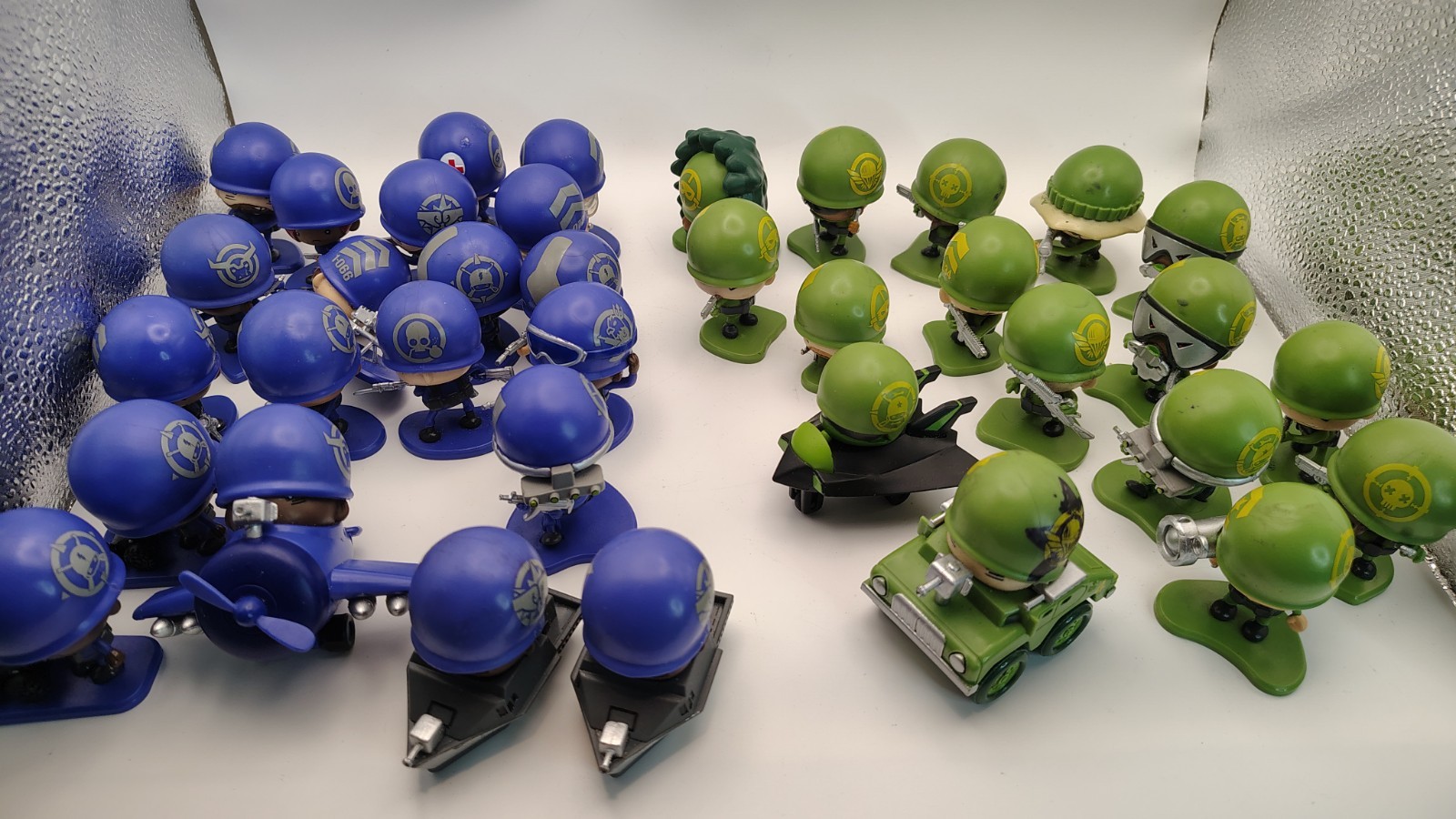 Awesome Little Green Men Figure Lot of 36 – Green Army & Blue Battalion Series 1