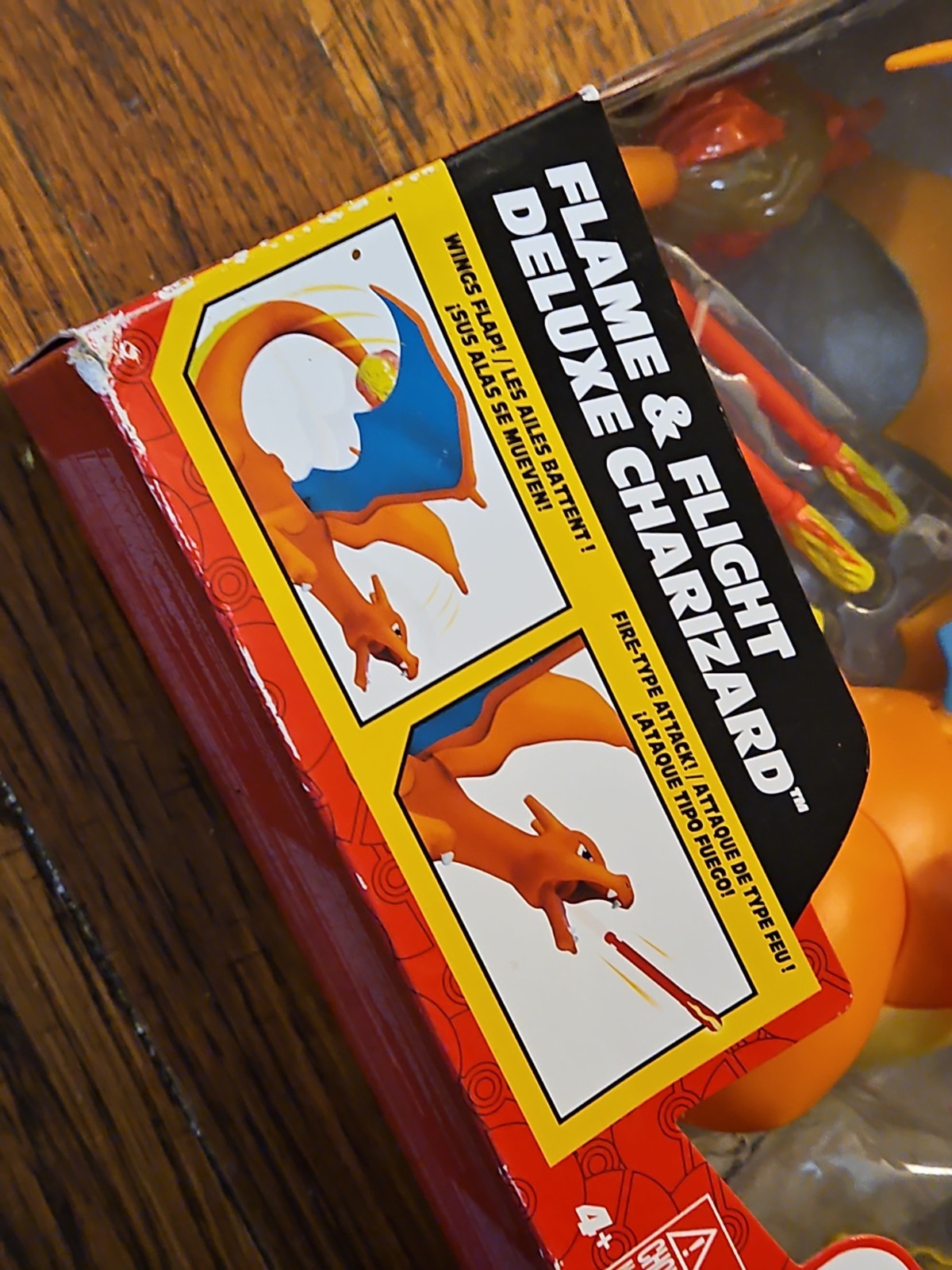 Pokemon Flame & Flight Deluxe Charizard Set Lights Motion And Sound! New In Box!