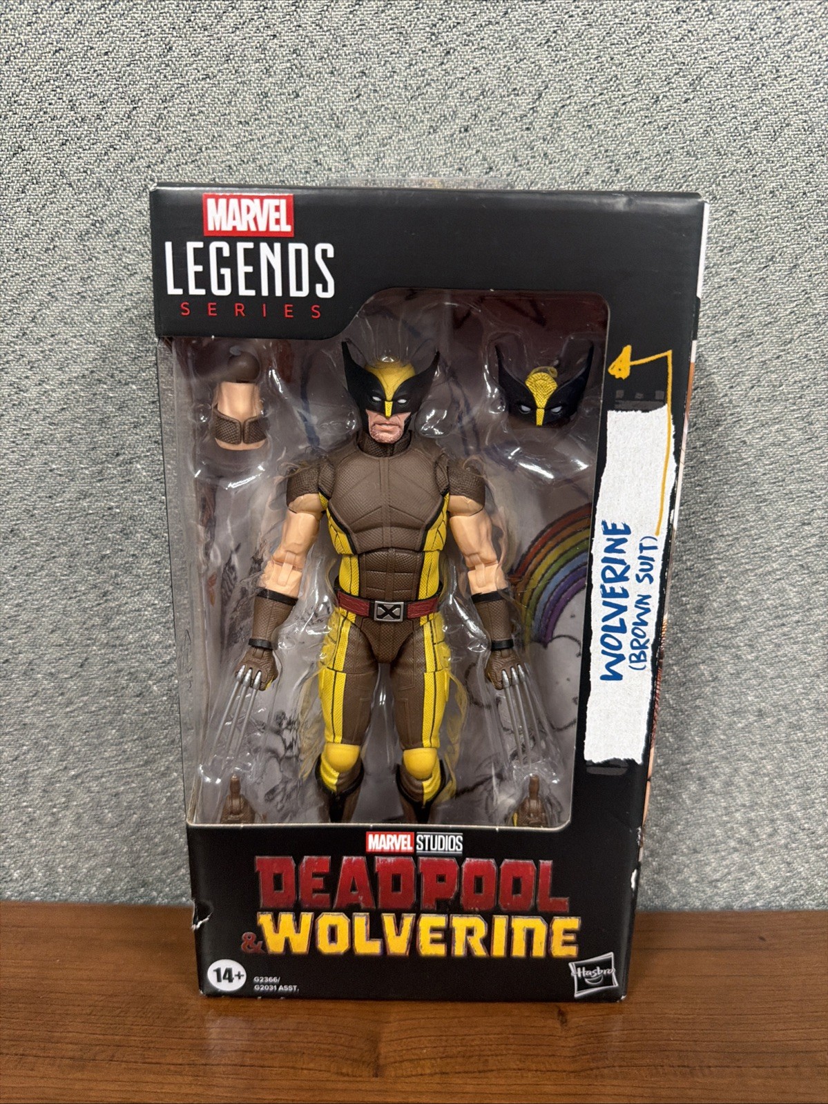 Deadpool & Wolverine Marvel Legends Wolverine (Brown Suit) 6&Prime; Hasbro Figure