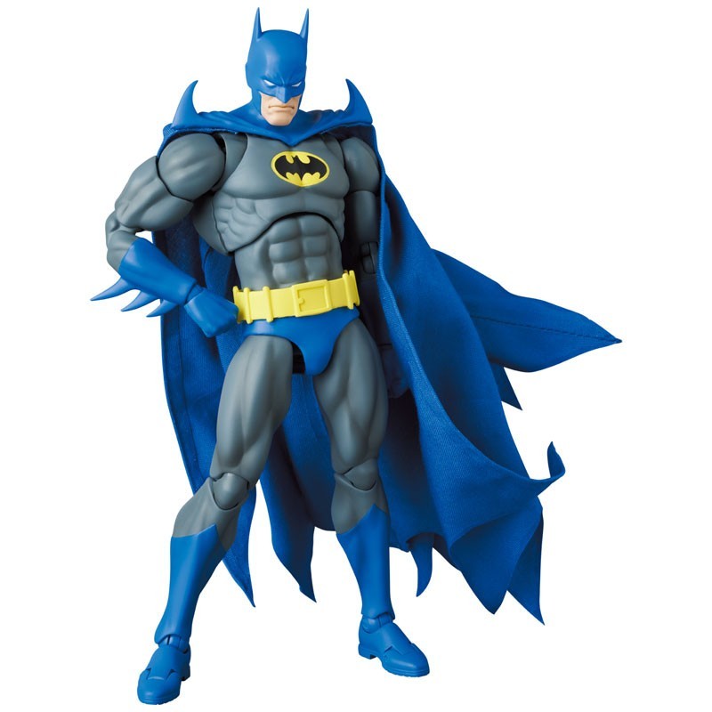 MAFEX No.215: Knight Crusader Batman {Batman: Knightfall} (US SELLER)