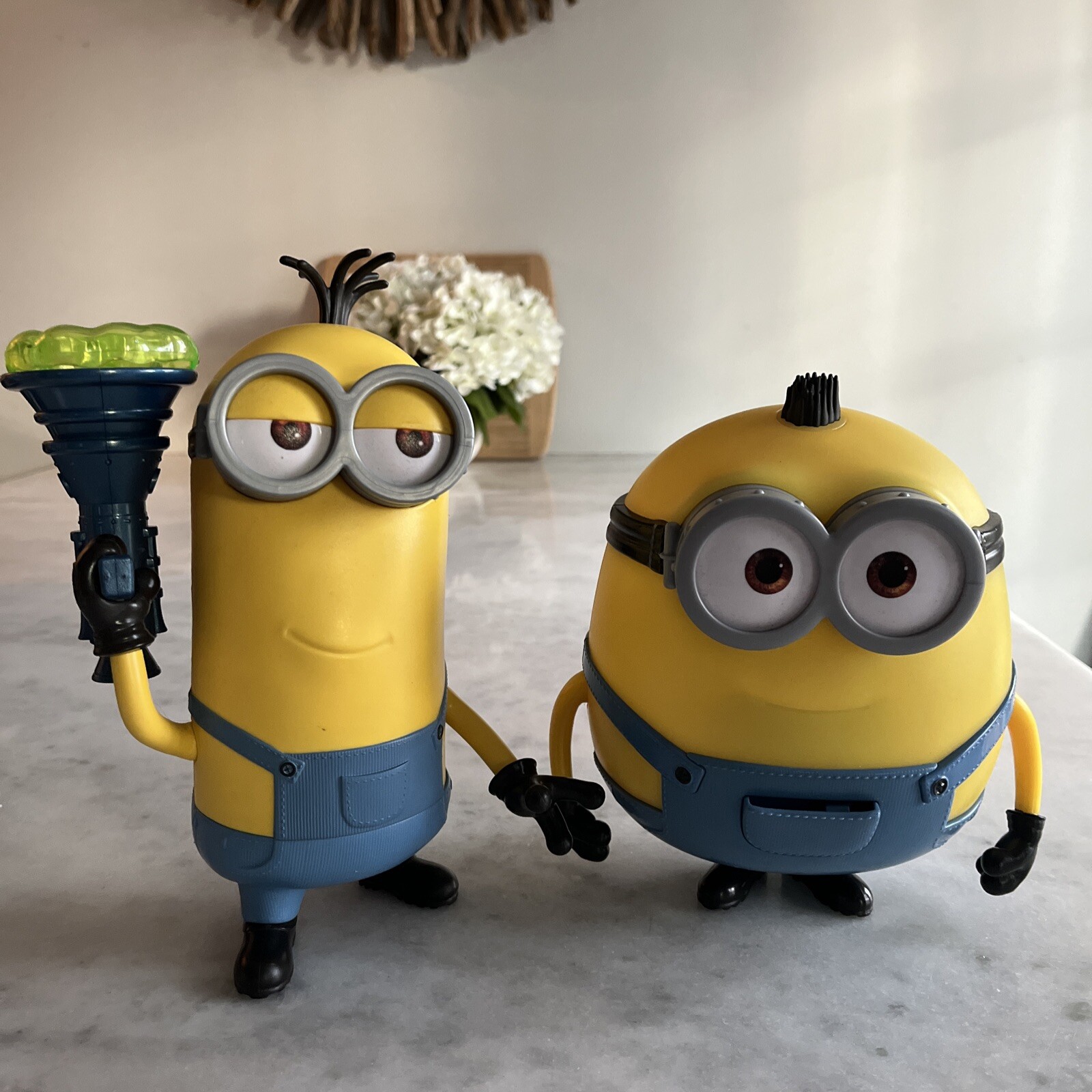 Minions Bob and Kevin Interactive Talking Light Up Mattel 2019 Dispicable Me
