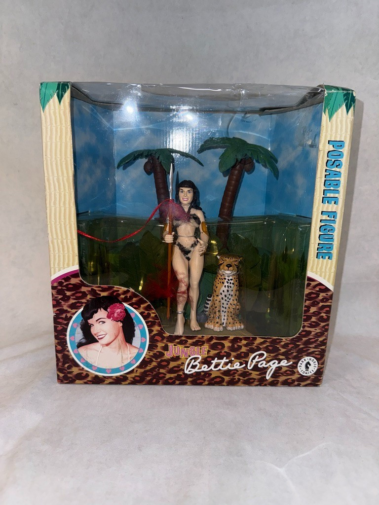 Vintage Jungle Bettie Page Posable Figure Dark Horse Comics 2000 Collectible